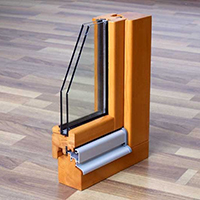 замена стеклопакета в деревянном окне